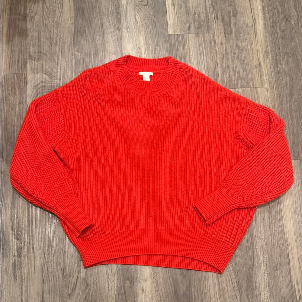 ❤️ H&M Bright Red Ribbed Knit Sweater – Cozy Crewneck
